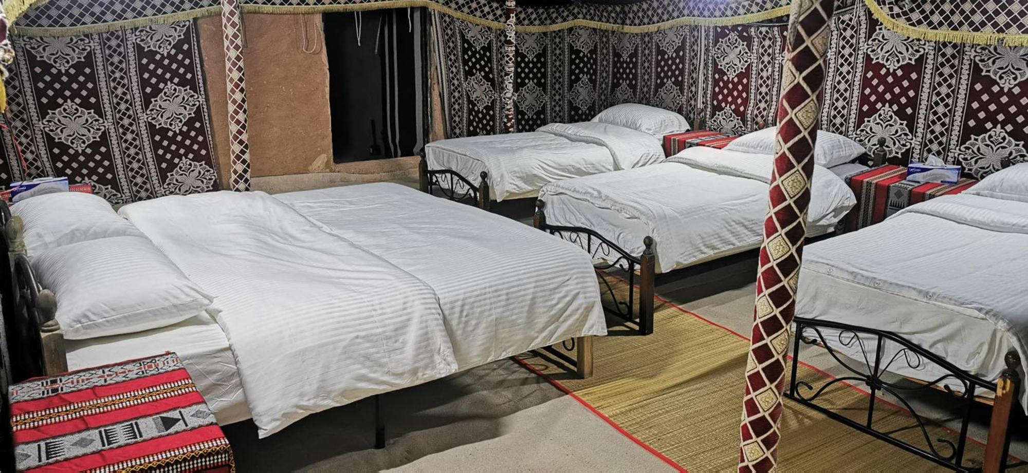Desert Wonders Camp Hawiyah Номер фото
