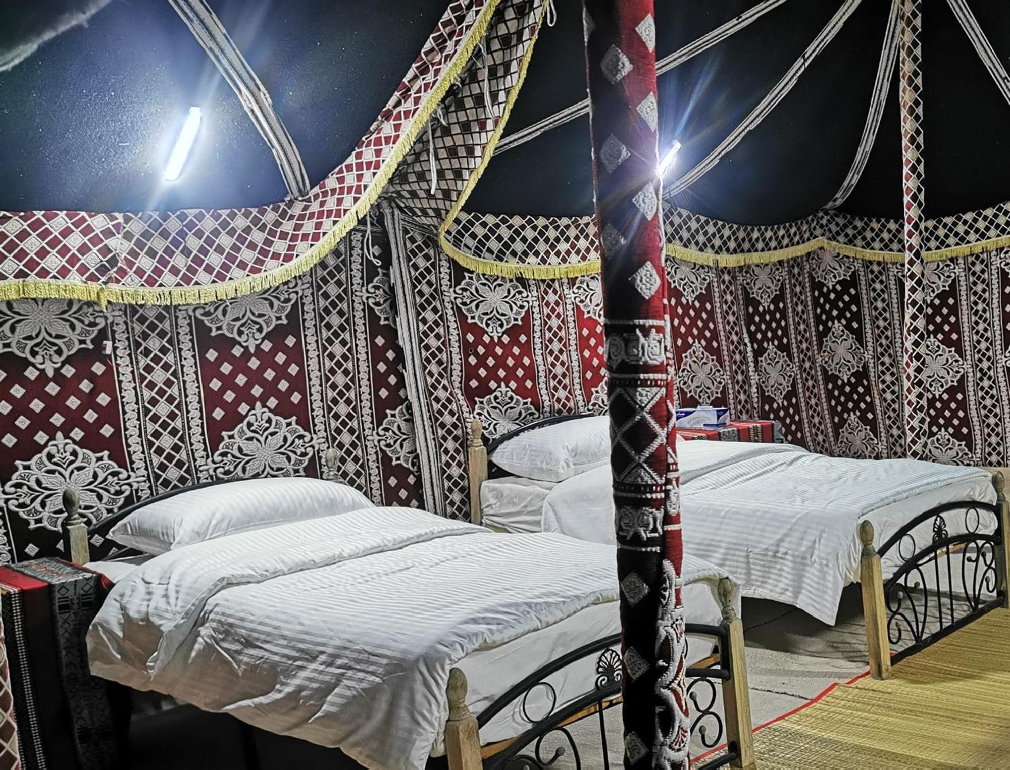 Desert Wonders Camp Hawiyah Екстер'єр фото